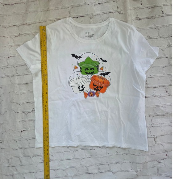 Time and Tru Tops - Time and Tru Womens XXXL White Vintage Halloween Pumpkin Ghost Bucket T-Shirt